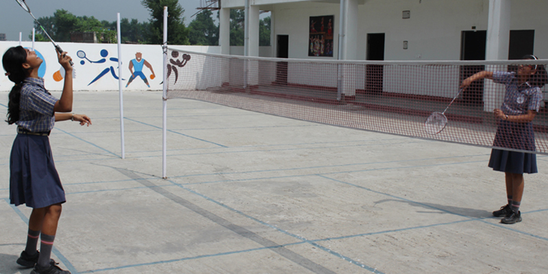 Badminton